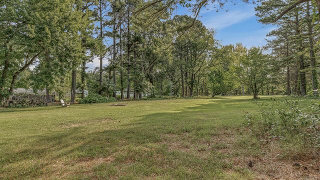 1720 Ridge Oak, Jonesboro, AR 72404