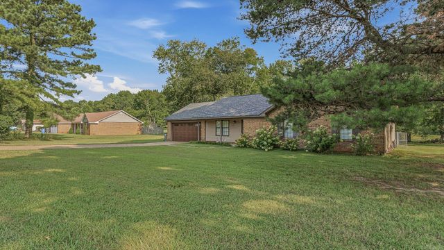 1720 Ridge Oak, Jonesboro, AR 72404