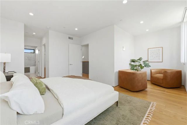 11702 Charnock Road, Los Angeles, CA 90066