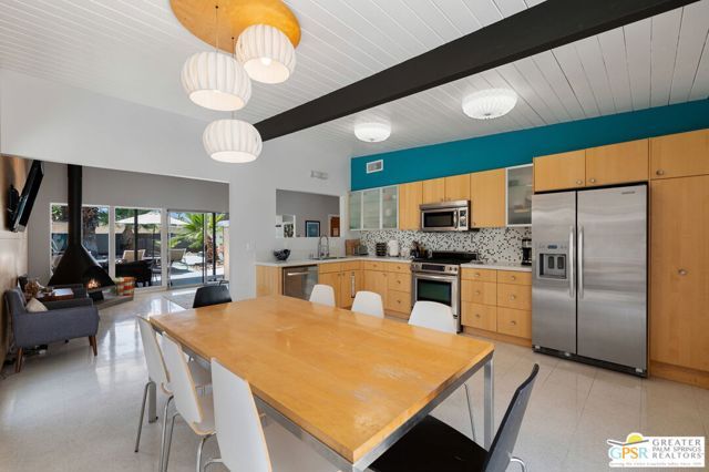 622 N Monterey Road, Palm Springs, CA 92262