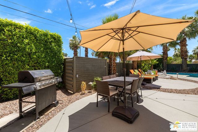 622 N Monterey Road, Palm Springs, CA 92262