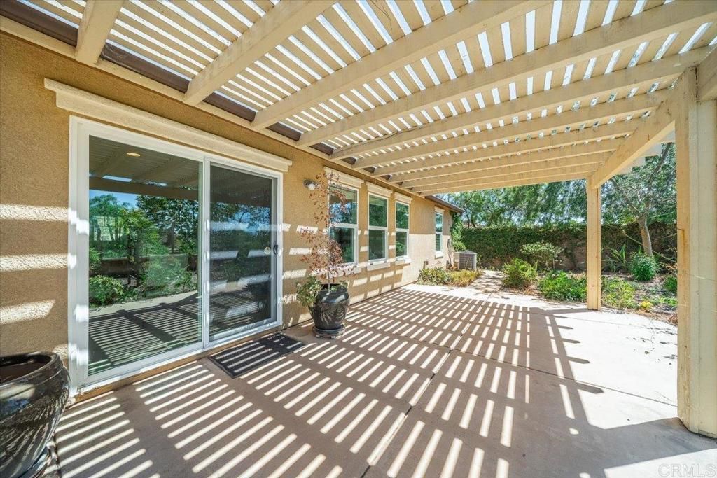 352 Tom McGuinness Jr Circle, Fallbrook, CA 92028 — photo 4