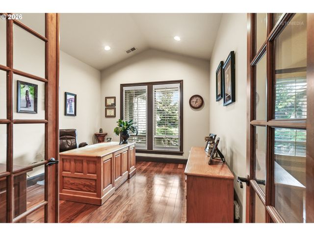 23827 Sw ROBSON Ter, Sherwood, OR 97140