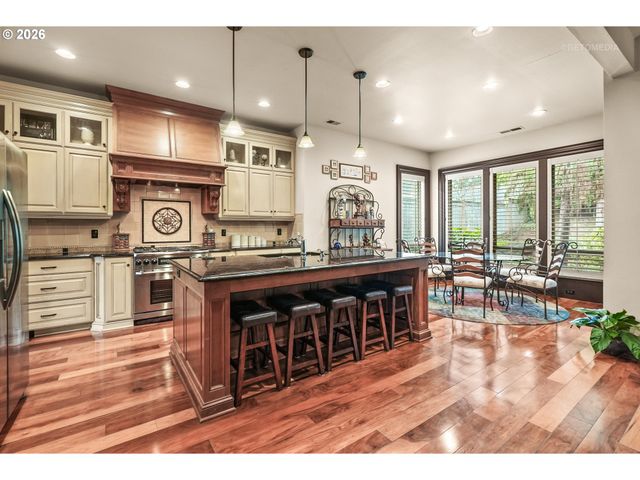 23827 Sw ROBSON Ter, Sherwood, OR 97140