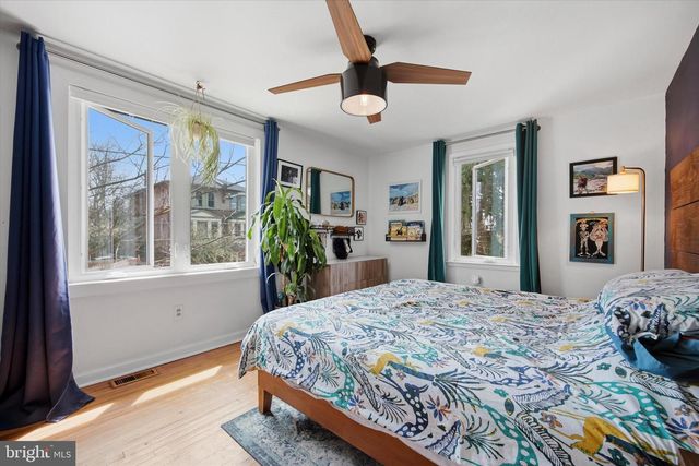 125 E MORELAND AVE, Philadelphia, PA 19118