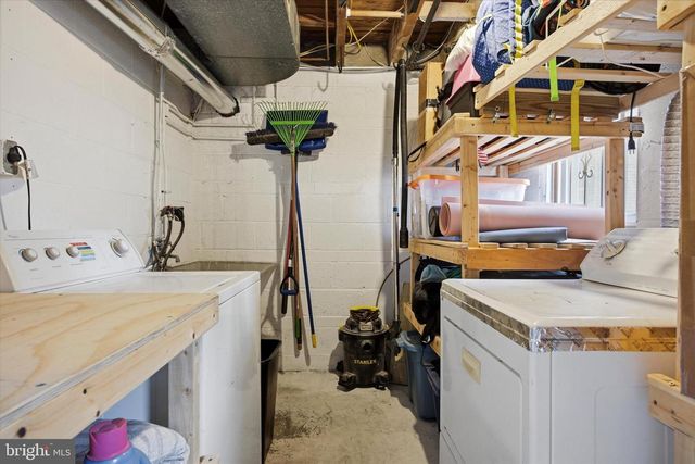 125 E MORELAND AVE, Philadelphia, PA 19118