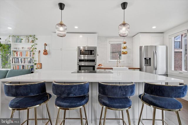 125 E MORELAND AVE, Philadelphia, PA 19118