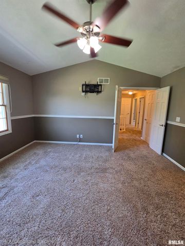 3 PEPPERTREE Court, Washington, IL 61571