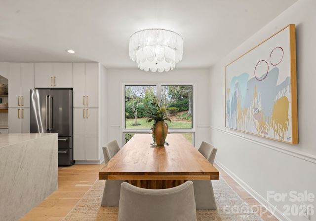 823 Wingrave Drive, Charlotte, NC 28270