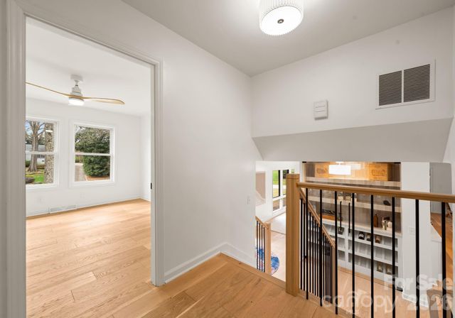 823 Wingrave Drive, Charlotte, NC 28270