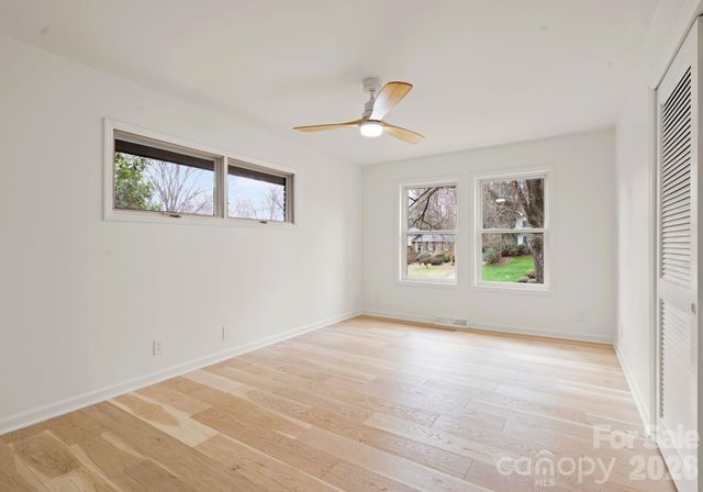 823 Wingrave Drive, Charlotte, NC 28270