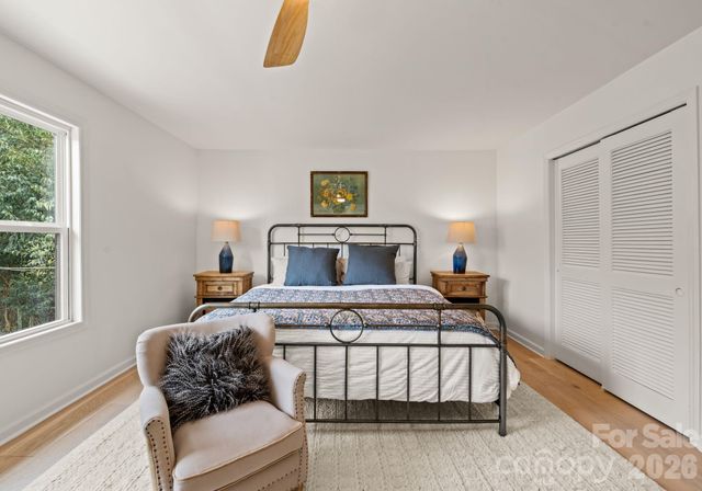 823 Wingrave Drive, Charlotte, NC 28270