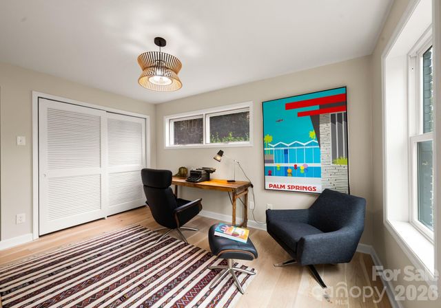 823 Wingrave Drive, Charlotte, NC 28270