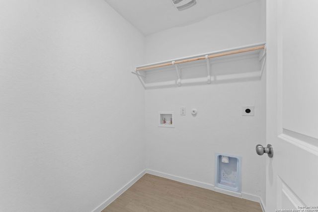 1835 Nuthatch Ridge, New Braunfels, TX 78130