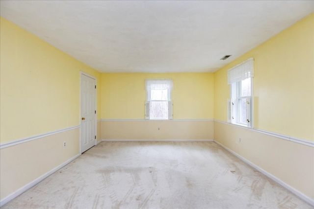 22 Collins St 46, Danvers, MA 01923