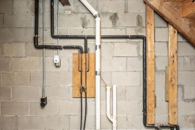 22 Collins St 46, Danvers, MA 01923