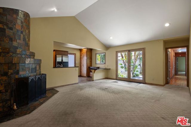 4166 Bakman Avenue, Studio City, CA 91602