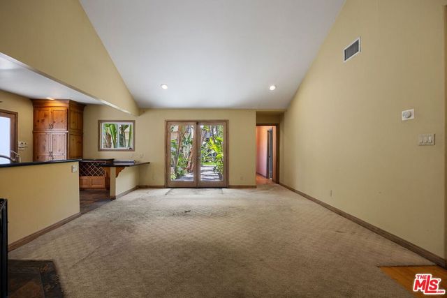 4166 Bakman Avenue, Studio City, CA 91602