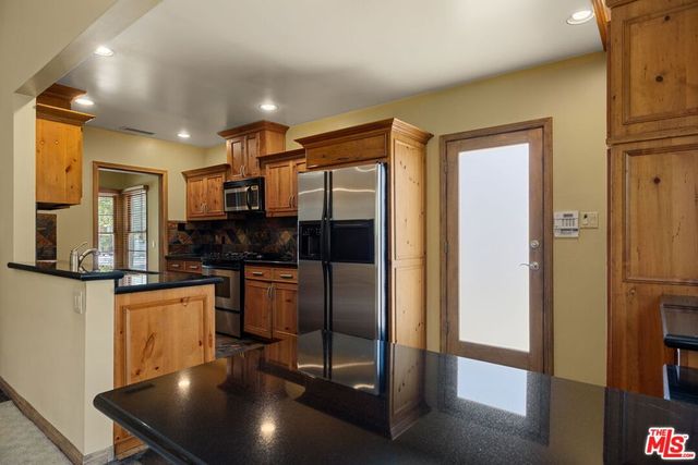 4166 Bakman Avenue, Studio City, CA 91602