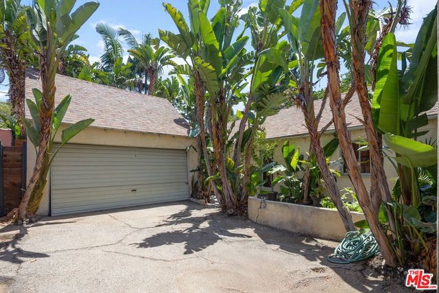 4166 Bakman Avenue, Studio City, CA 91602