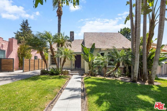 4166 Bakman Avenue, Studio City, CA 91602