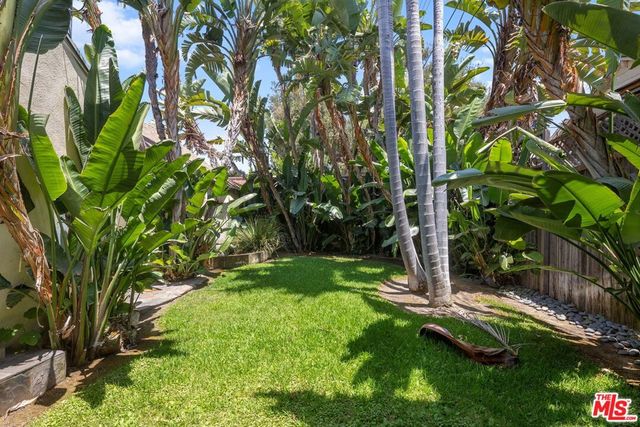 4166 Bakman Avenue, Studio City, CA 91602