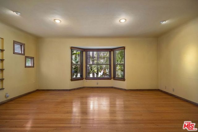 4166 Bakman Avenue, Studio City, CA 91602