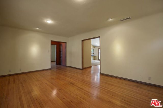 4166 Bakman Avenue, Studio City, CA 91602