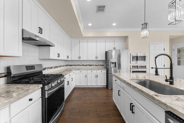 6330 N Borg Breakpoint Drive N, Spring, TX 77379