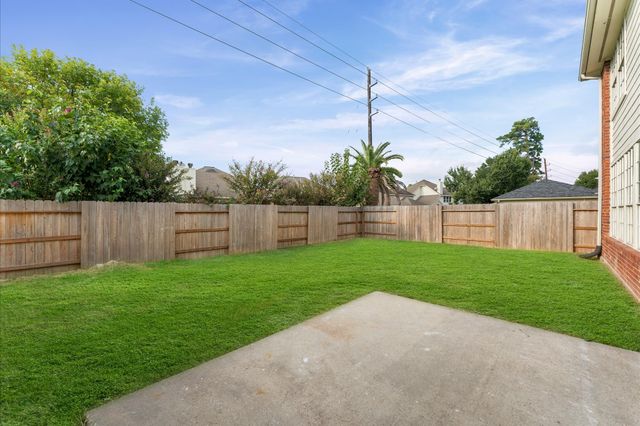 6330 N Borg Breakpoint Drive N, Spring, TX 77379