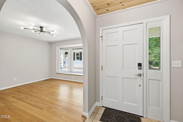 11905 Appaloosa Run E, Raleigh, NC 27613