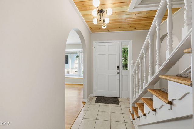 11905 Appaloosa Run E, Raleigh, NC 27613