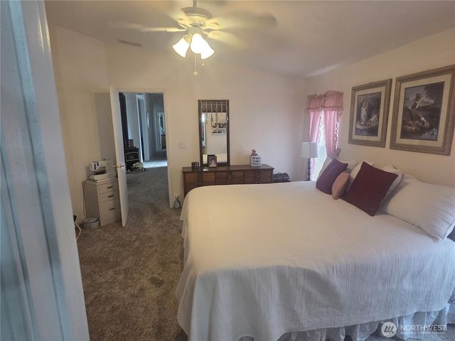572 Andrew Drive #3, Burlington, WA 98233