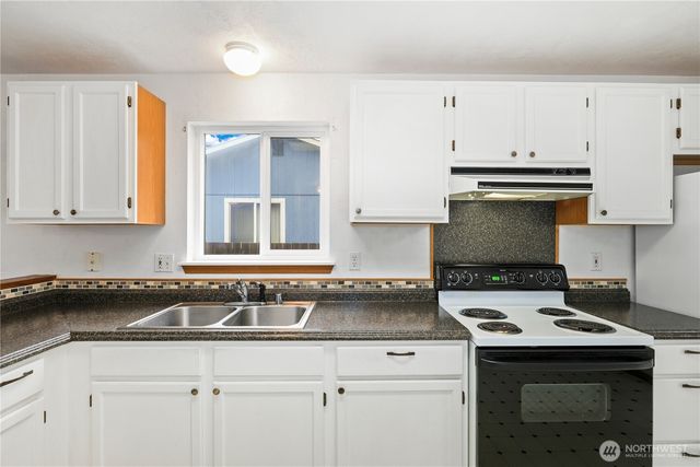498 Huston Street S, Tenino, WA 98589