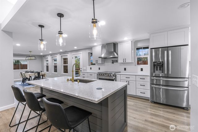 23448 Sherry Lane, Mount Vernon, WA 98274