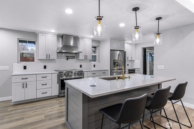 23448 Sherry Lane, Mount Vernon, WA 98274