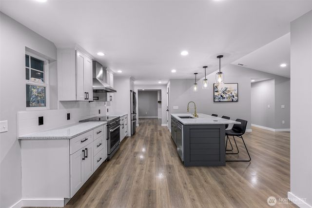 23448 Sherry Lane, Mount Vernon, WA 98274