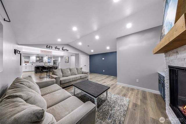 23448 Sherry Lane, Mount Vernon, WA 98274