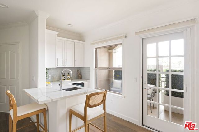 432 S Willaman Drive 401, Los Angeles, CA 90048