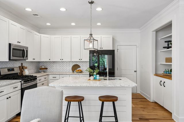 485 Fort Johnson Road, Charleston, SC 29412