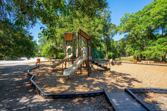 485 Fort Johnson Road, Charleston, SC 29412