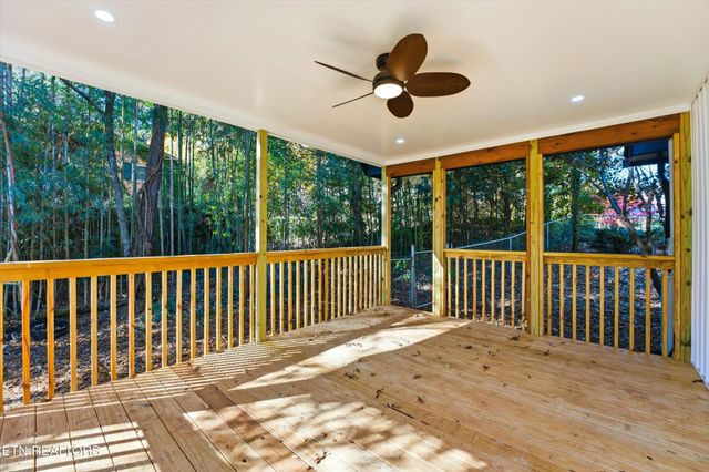 2416 Alberta Drive, Knoxville, TN 37920