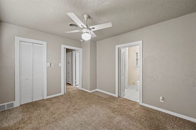 4900 Hope Street, River Oaks, TX 76114