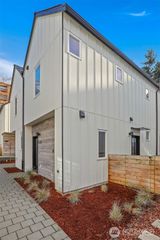 10344 Wallingford Avenue N, Seattle, WA 98133