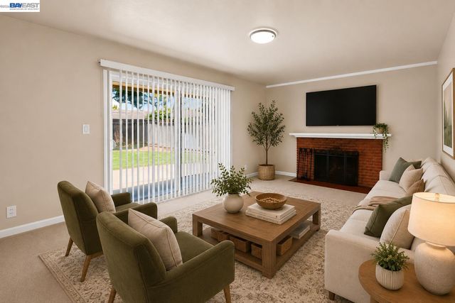 5279 Eggers Dr, Fremont, CA 94536