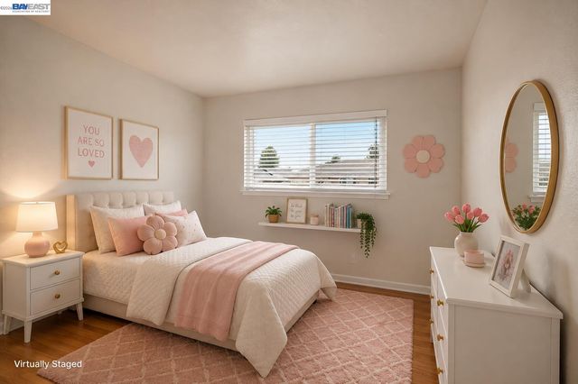 5279 Eggers Dr, Fremont, CA 94536