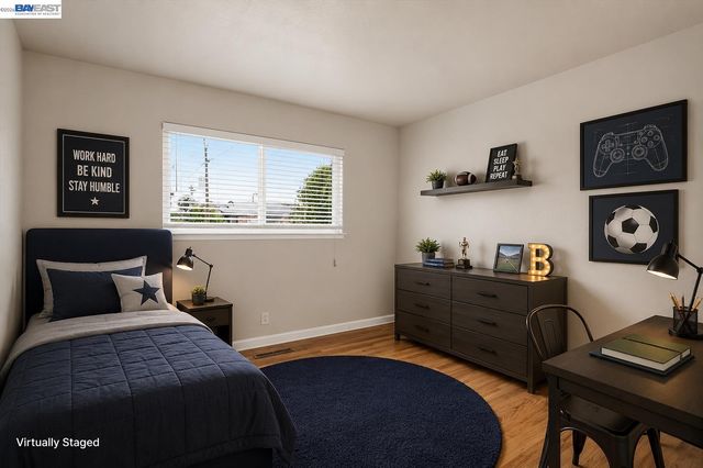 5279 Eggers Dr, Fremont, CA 94536