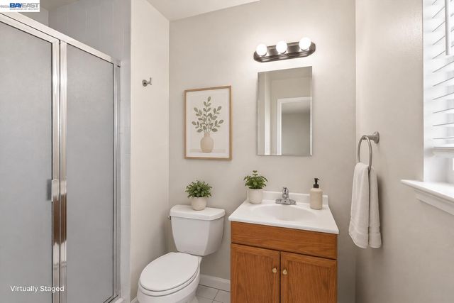 5279 Eggers Dr, Fremont, CA 94536