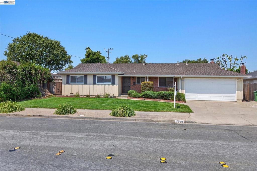 5279 Eggers Dr, Fremont, CA 94536
