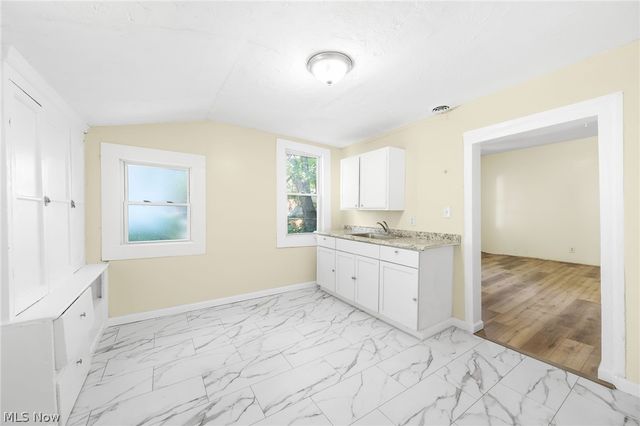 3020 W 47th Street, Cleveland, OH 44102